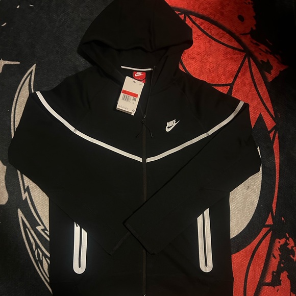 Nike tech reflective hoodie☑️ - Picture 1 of 2